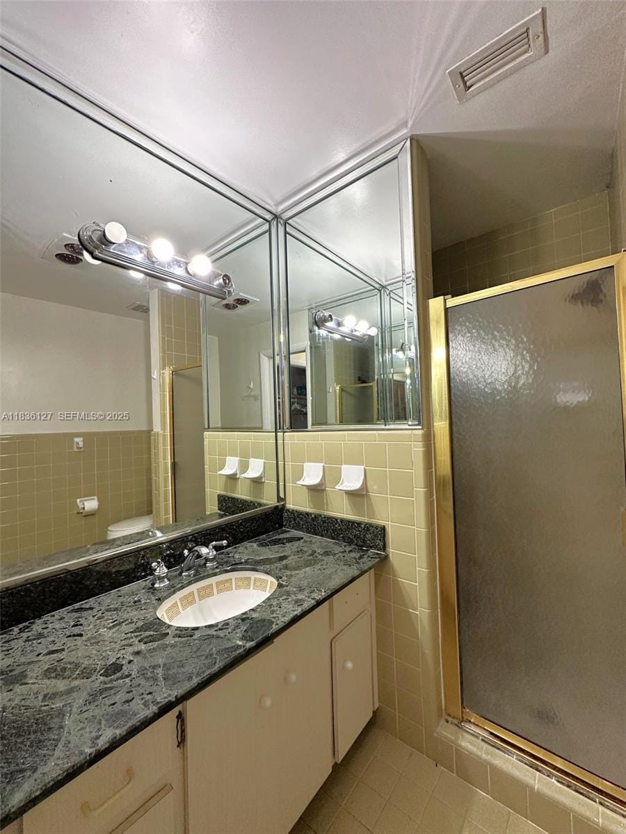6707 Brookline Drive 6707, Hialeah, FL 33015 photo 18