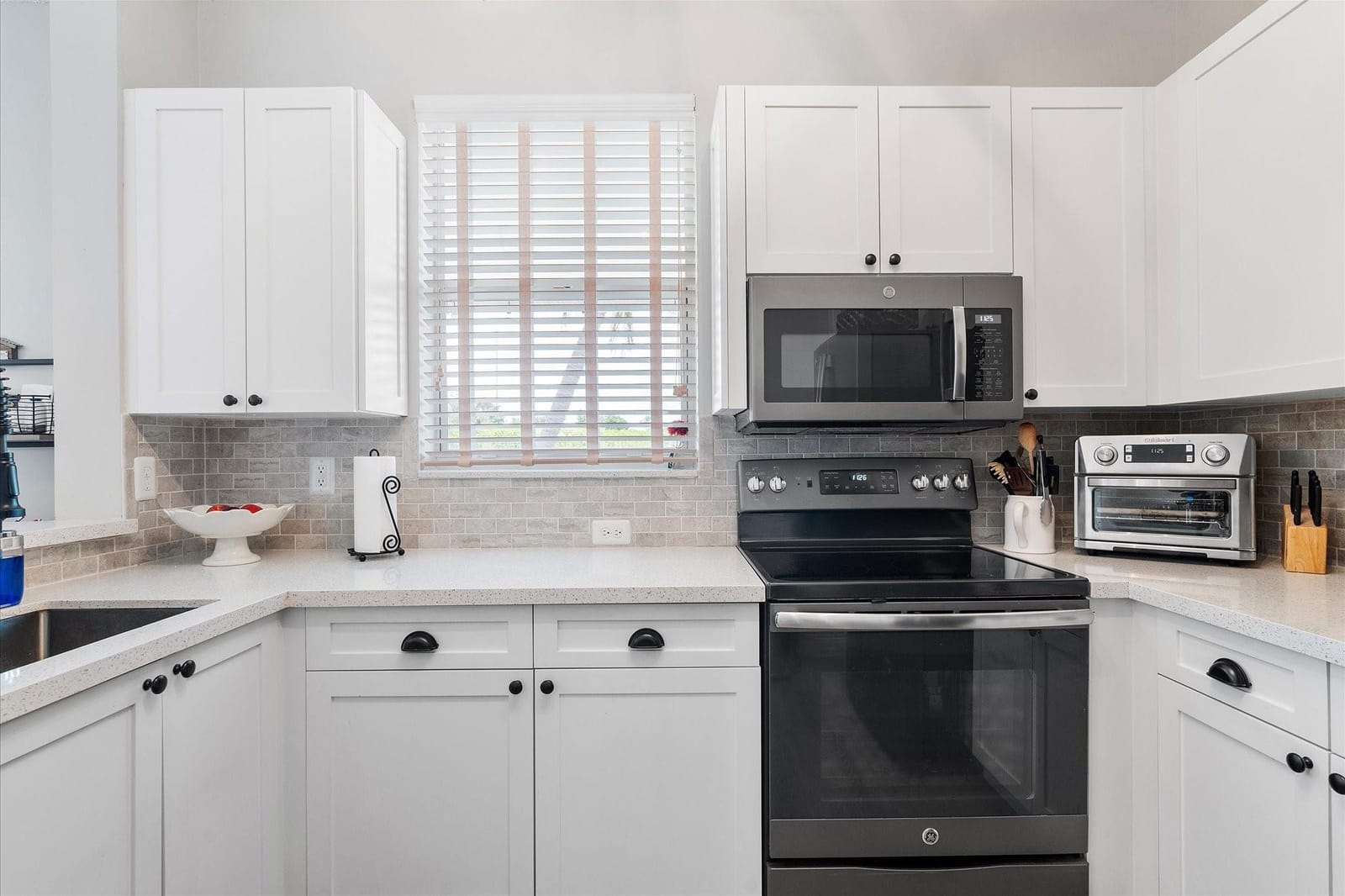 15104 NW 7th Court — photo 9