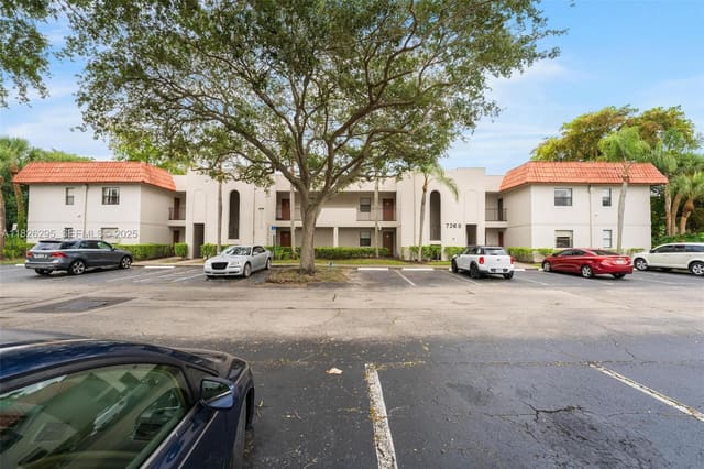 7260 Woodmont Terrace, 103, Tamarac, FL 33321