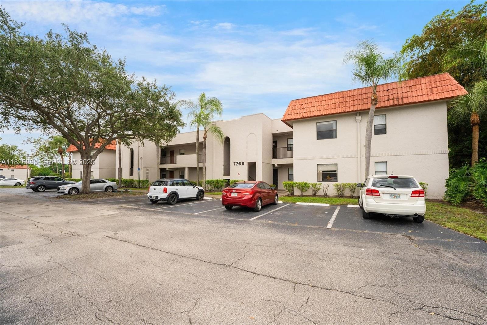 7260 Woodmont Terrace, 103, Tamarac, FL 33321 photo 4