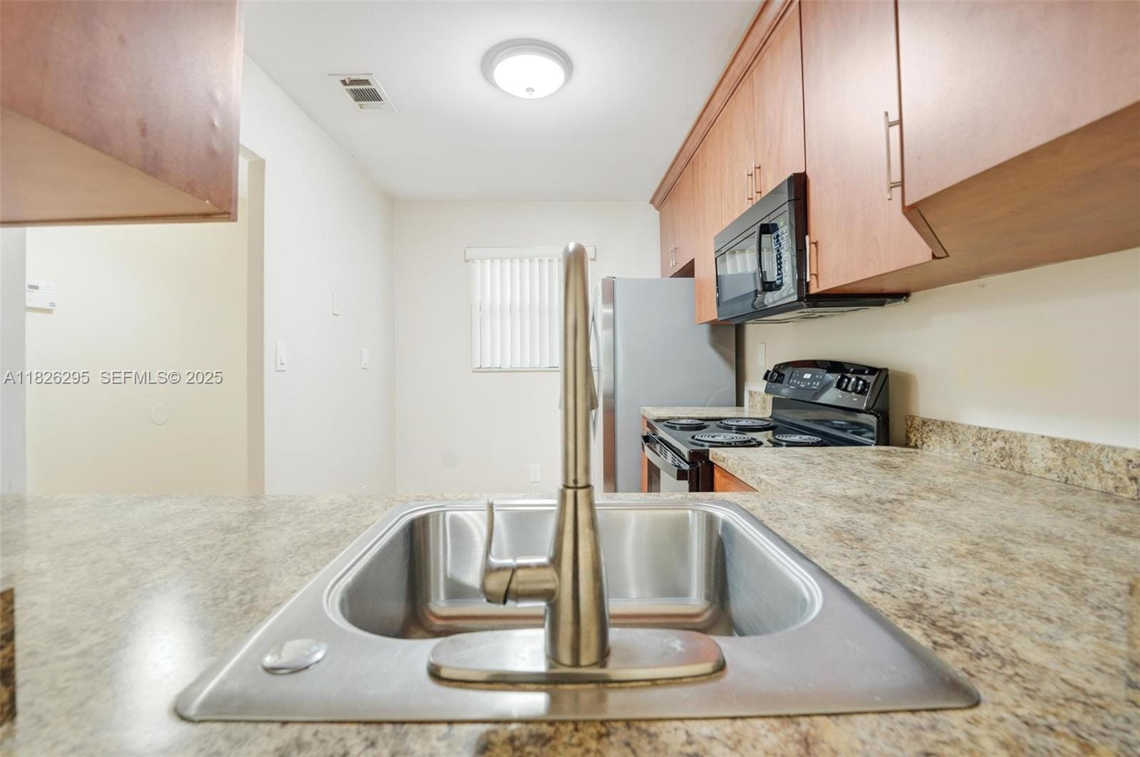 7260 Woodmont Terrace, 103, Tamarac, FL 33321 photo 9
