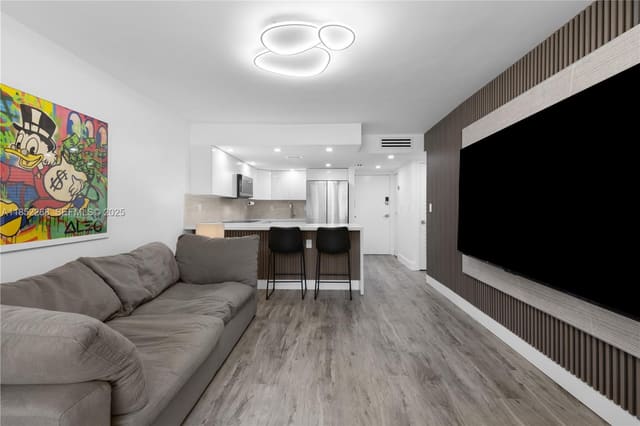 14601 N Kendall Drive 206K, Miami, FL 33186