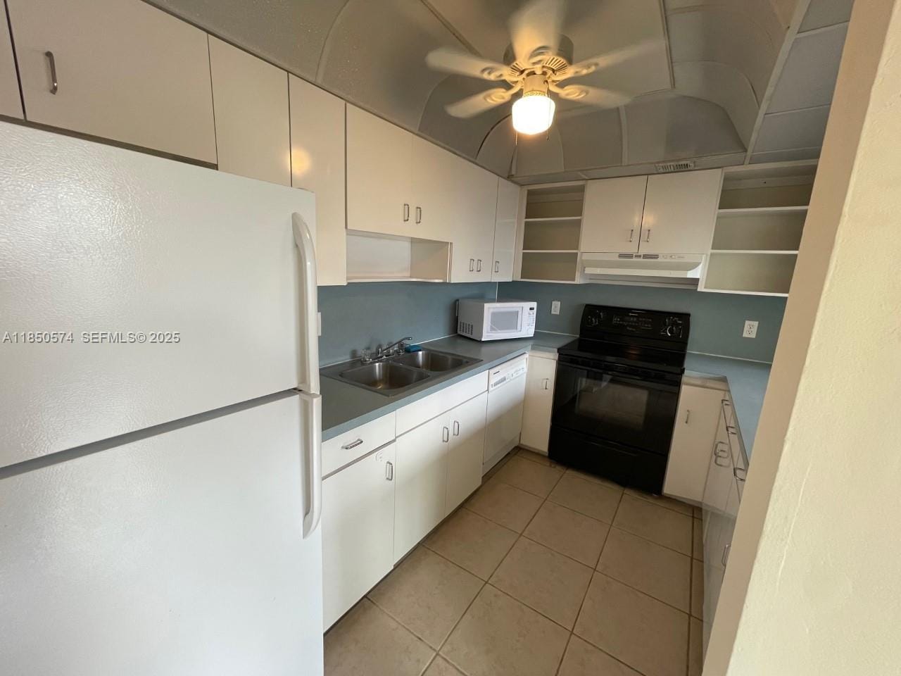 9431 Live Oak Place 203 — photo 9