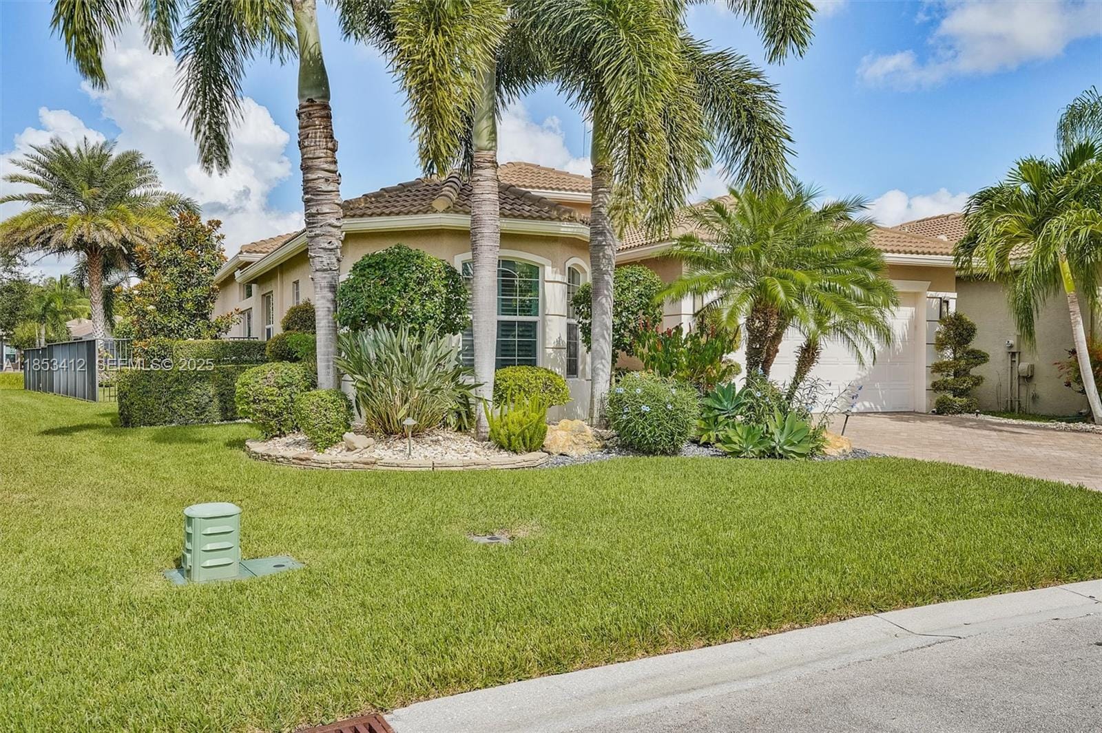 8633 Sunbeam Mountain Terrace — photo 4