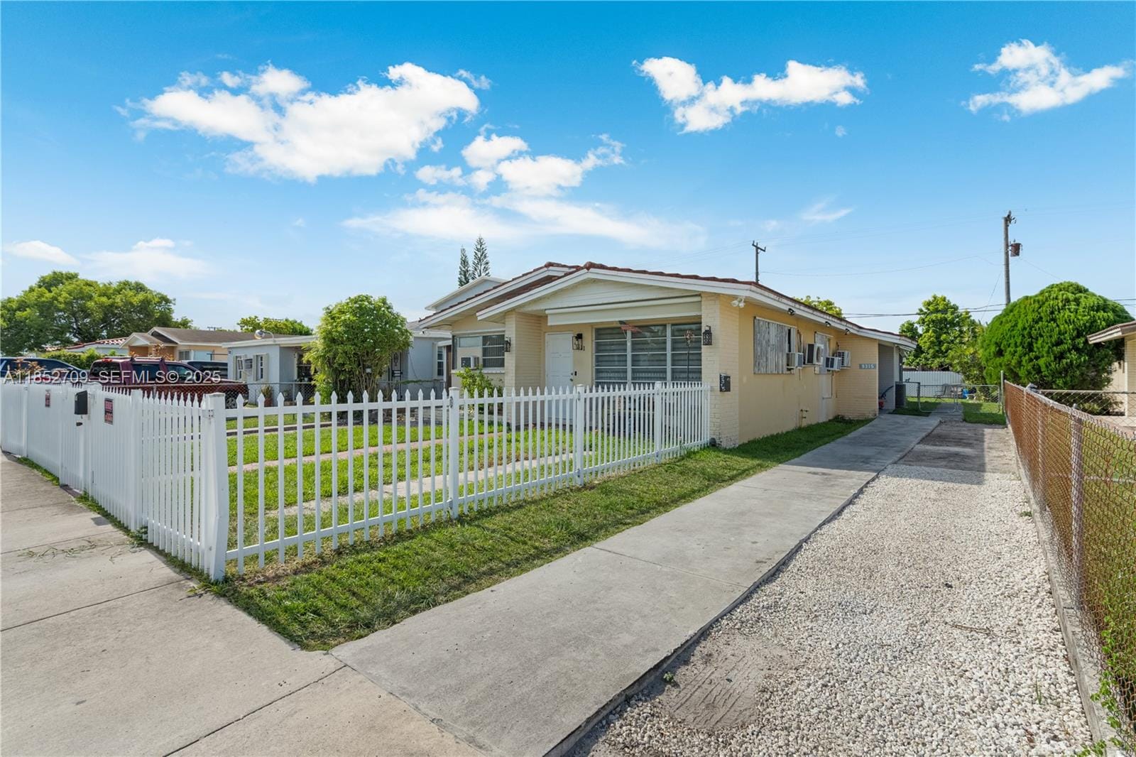 9311 SW 37th Street — photo 5