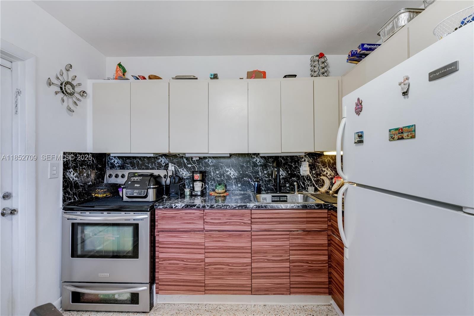 9311 SW 37th Street — photo 9