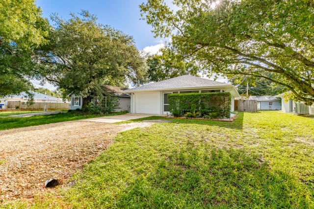 2130 87th Avenue, Vero Beach, FL 32966