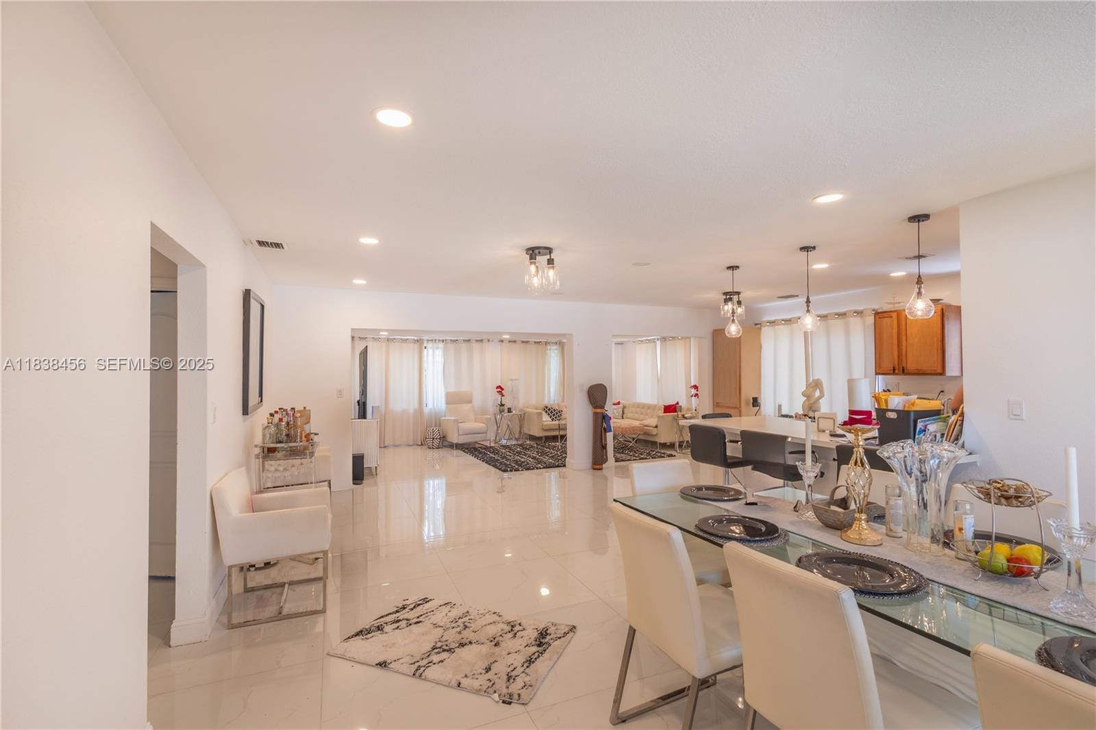 2841 NW 9th Avenue, Wilton Manors, FL 33311