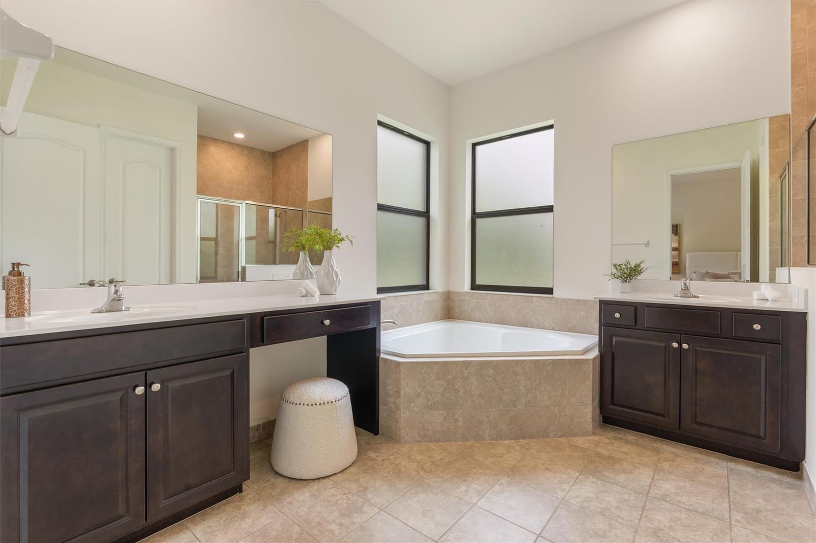 5607 Sandbirch Way, Lake Worth, FL 33463 photo 18