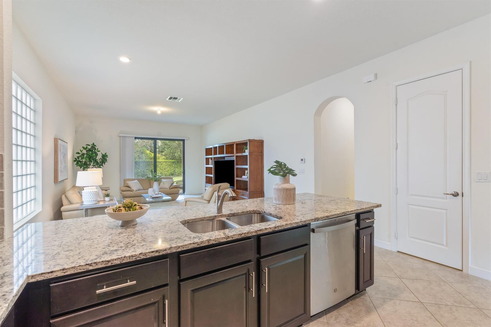 5607 Sandbirch Way — photo 9