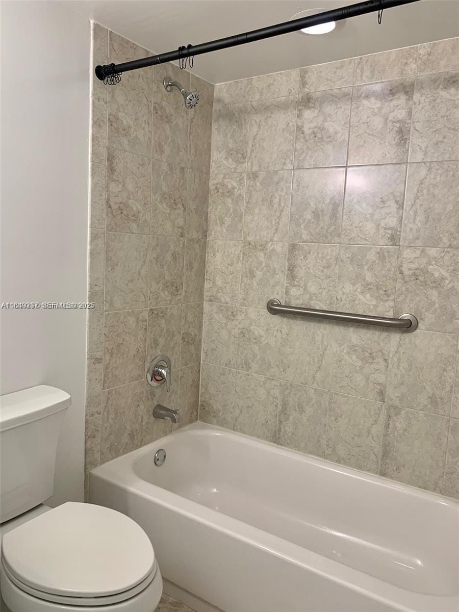 4855 NW 7th Street 208-6, Miami, FL 33126 photo 15