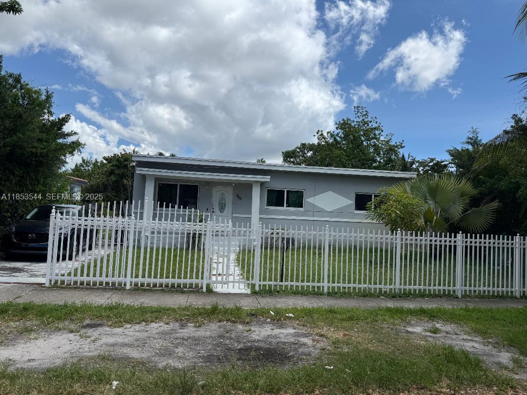 985 NE 146th Street, North Miami, FL 33161, North Miami
