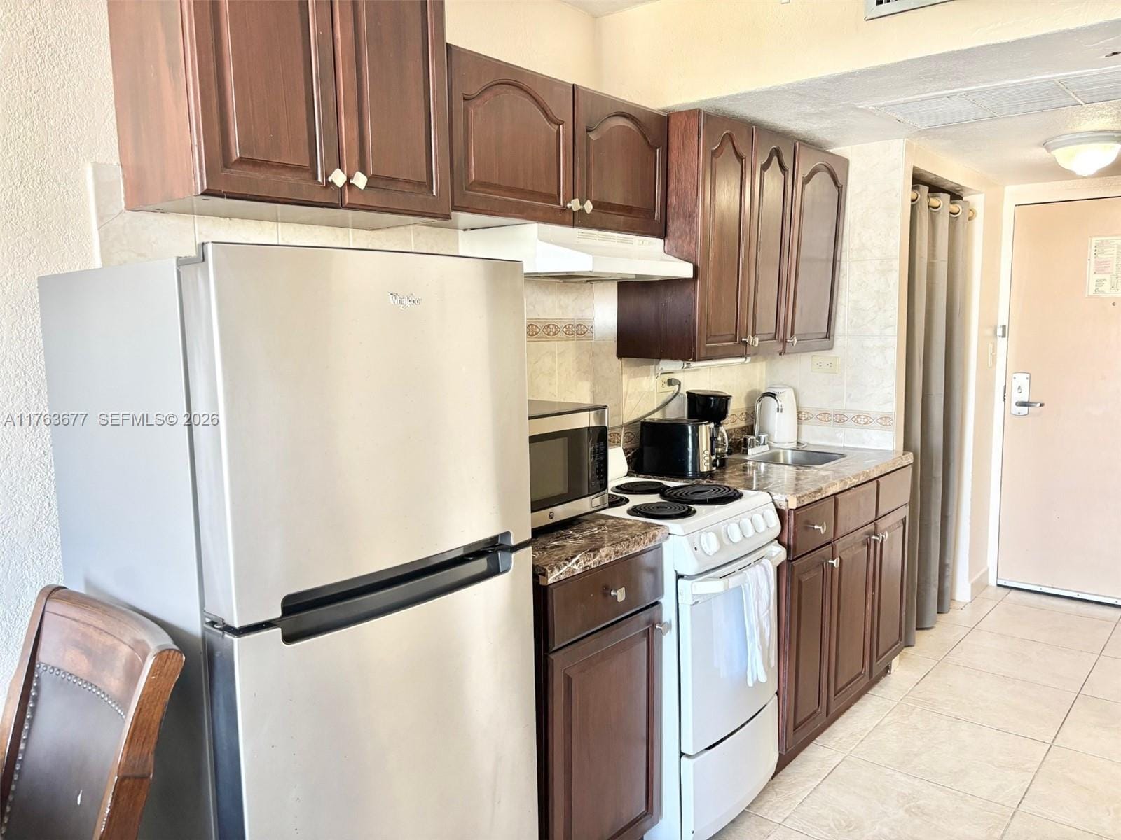 19201 Collins Avenue 338 — photo 12
