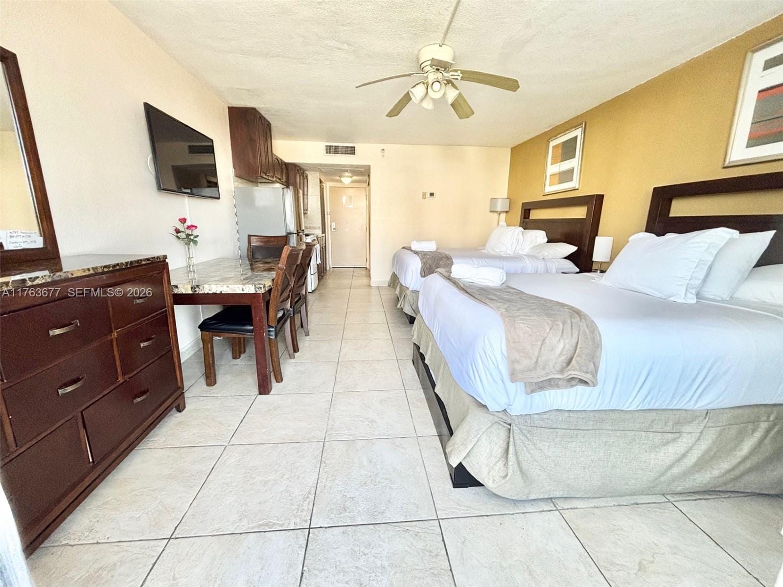 19201 Collins Avenue 338 — photo 4