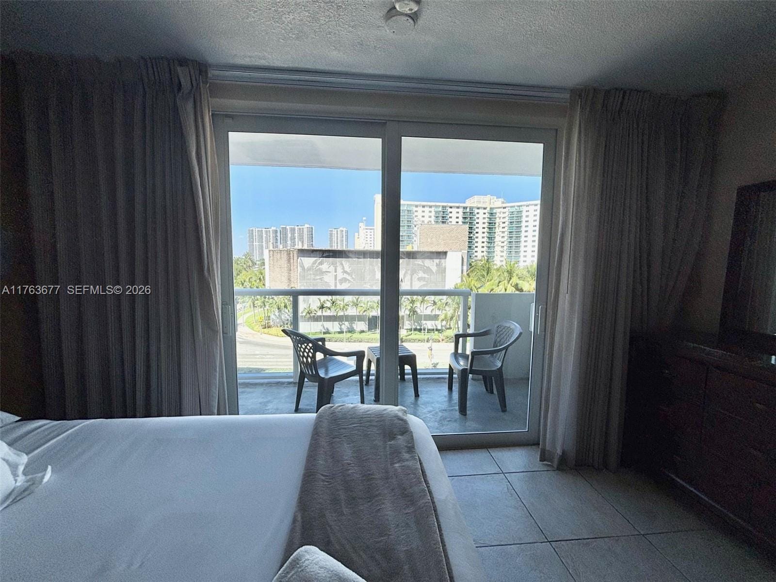 19201 Collins Avenue 338 — photo 8