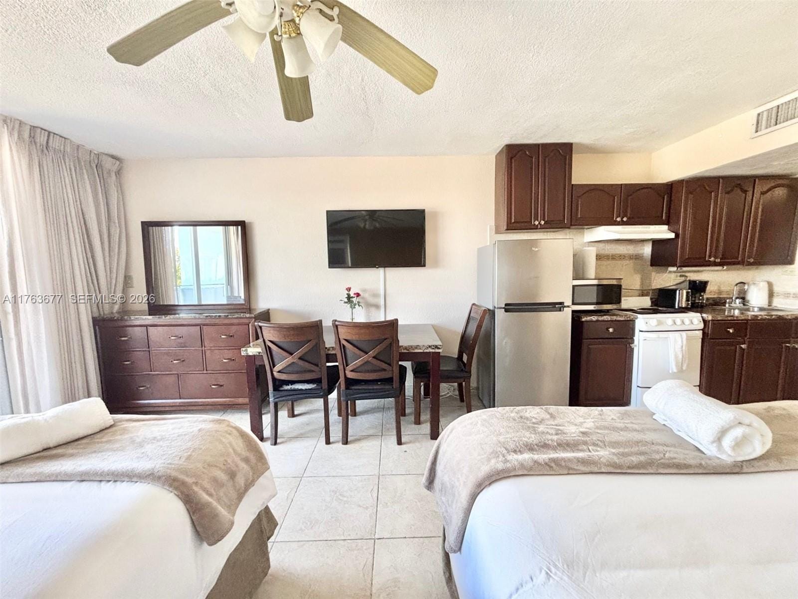 19201 Collins Avenue 338 — photo 9
