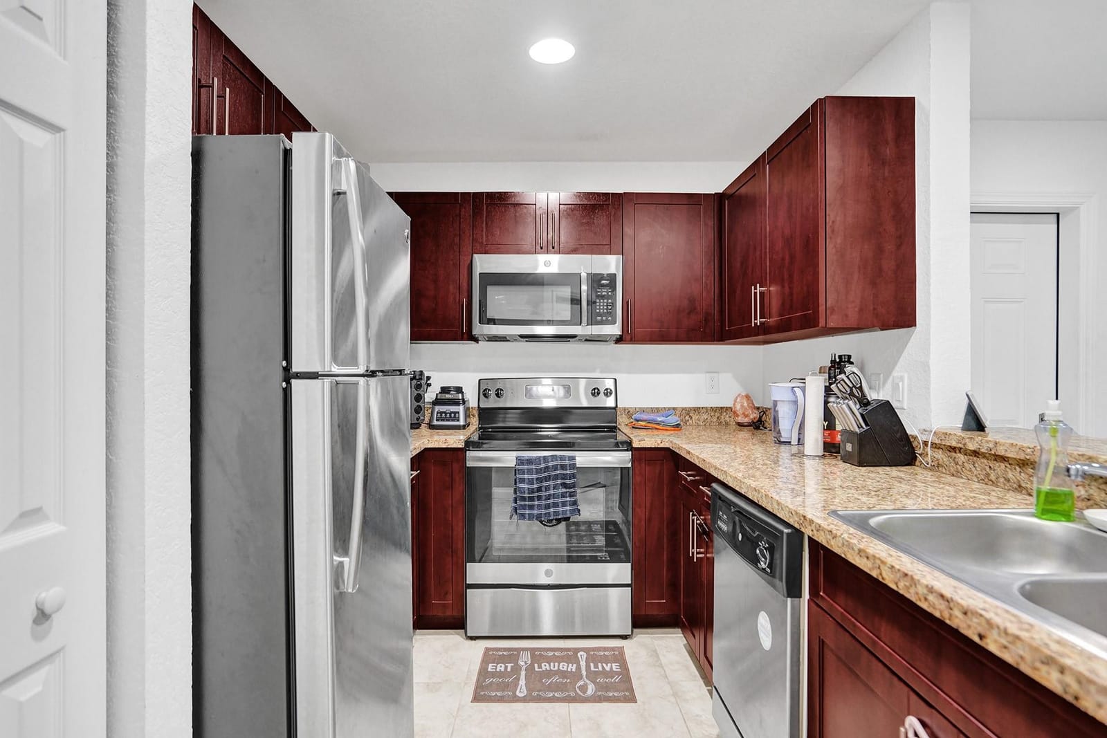 4332 NW 1st Terrace, Deerfield Beach, FL 33064 photo 4