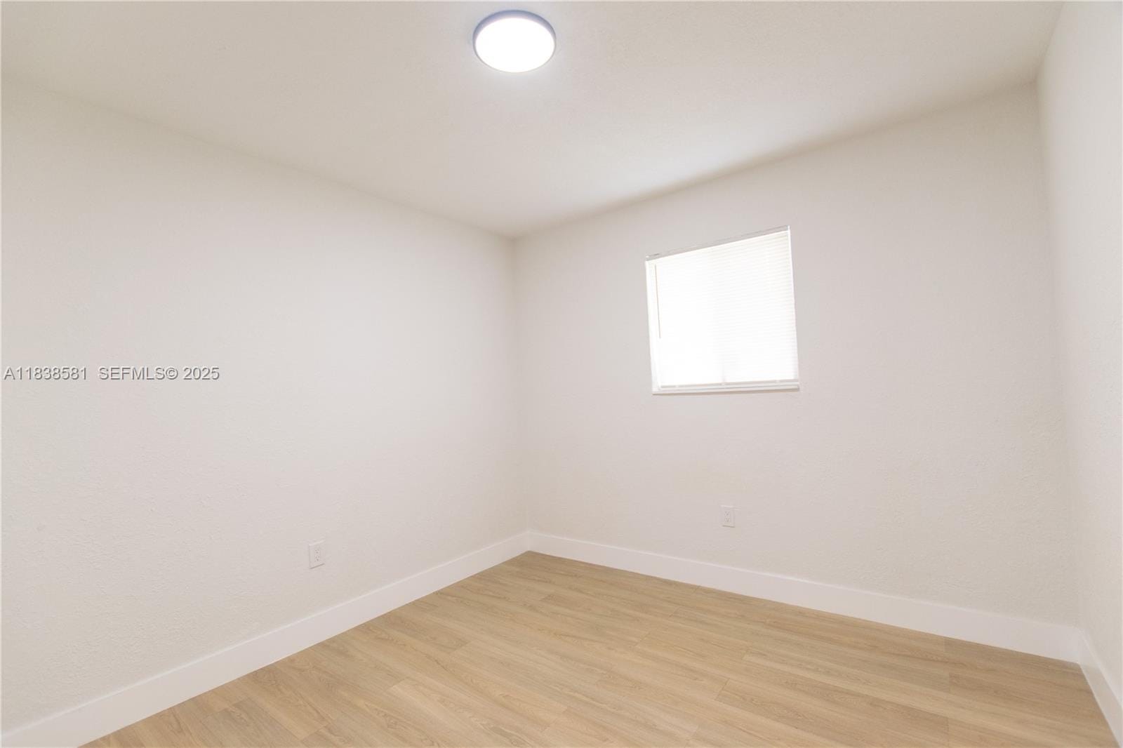 5701 NW 21st Avenue, Miami, FL 33142 photo 10