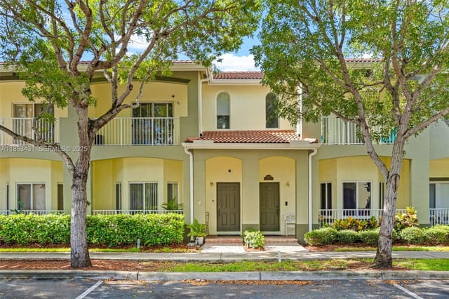 2444 SE 19th Court, sold in Towngate North, Homestead, FL