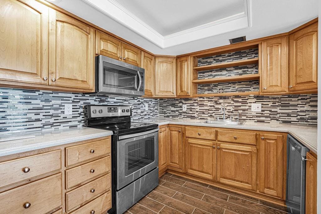 1101 River Reach Drive 206 — photo 5
