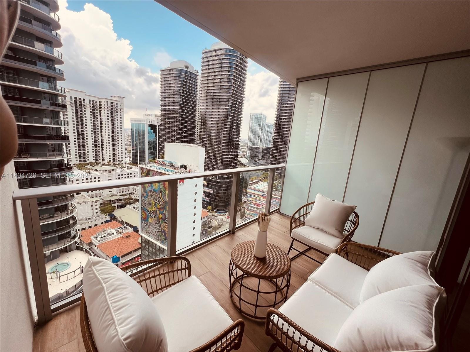 1010 Brickell Avenue 2710, Miami, FL 33131 photo 18