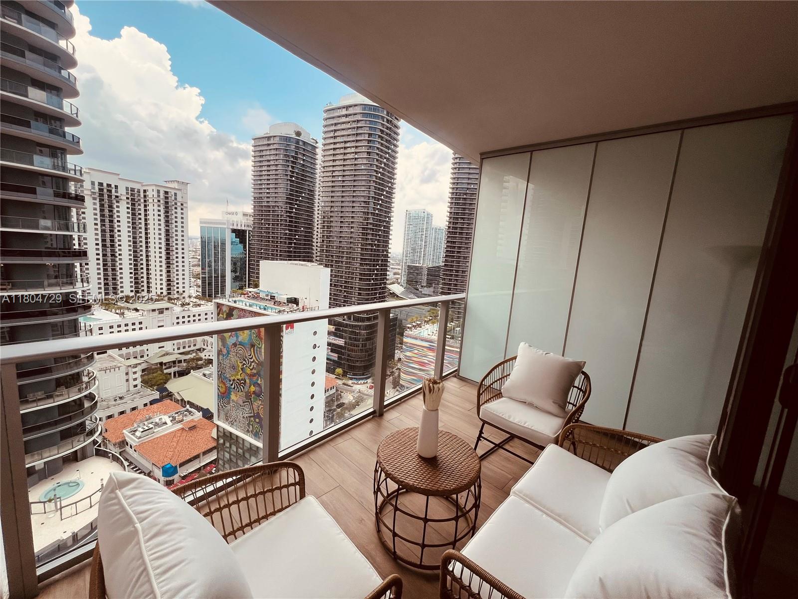 1010 Brickell Avenue 2710, Miami, FL 33131, Miami