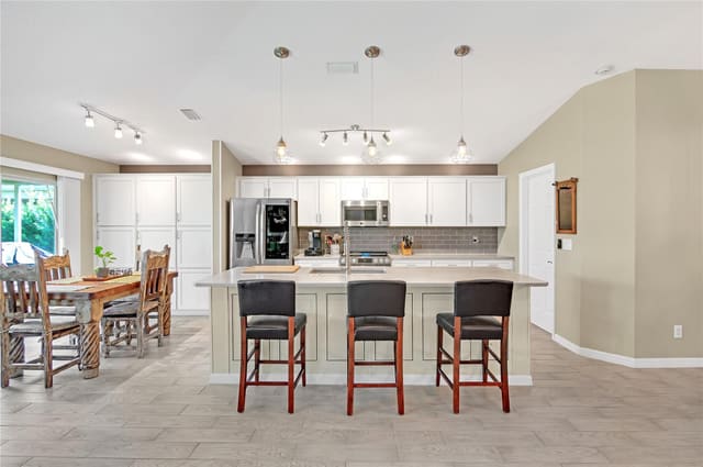 1450 11th Lane, sold in Waterford Lakes, Vero Beach, FL