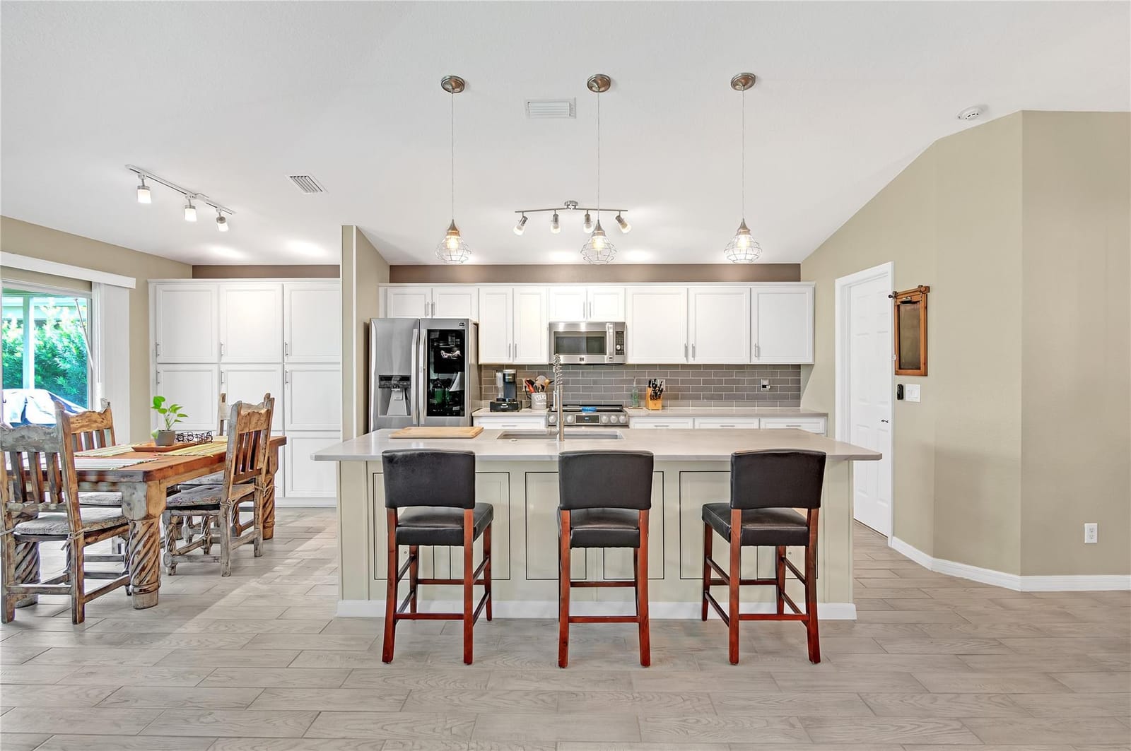 1450 11th Lane, Vero Beach, FL 32960