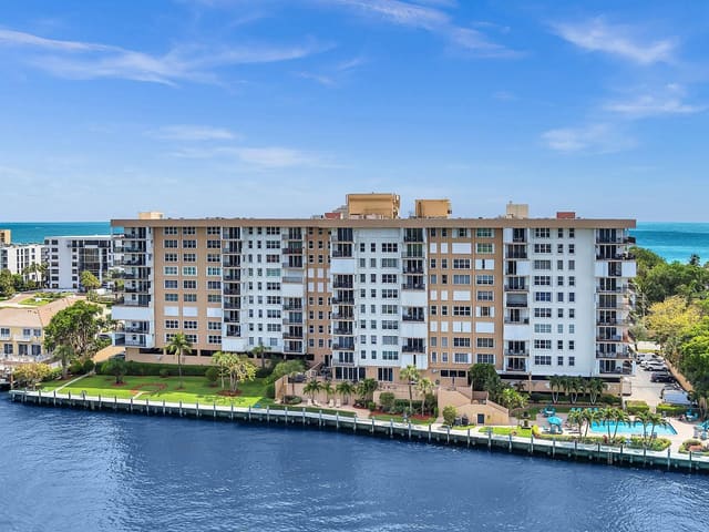 1150 Hillsboro Mile 406, sold in Opal Towers West Condo, Hillsboro Beach, FL