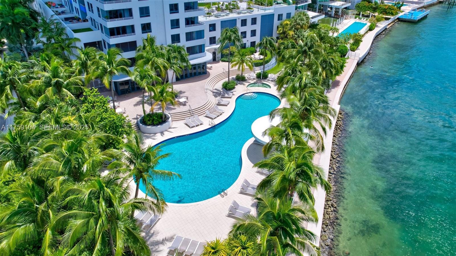1330 West Avenue 909, Miami Beach, FL 33139 photo 24