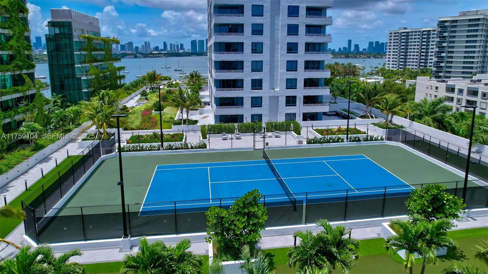 1330 West Avenue 909, Miami Beach, FL 33139 photo 25