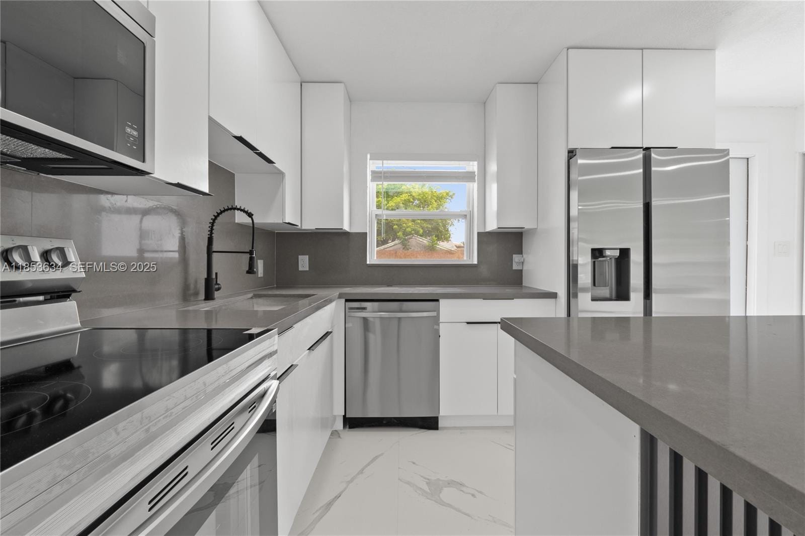 664 NW 21st Street, Pompano Beach, FL 33060 photo 8