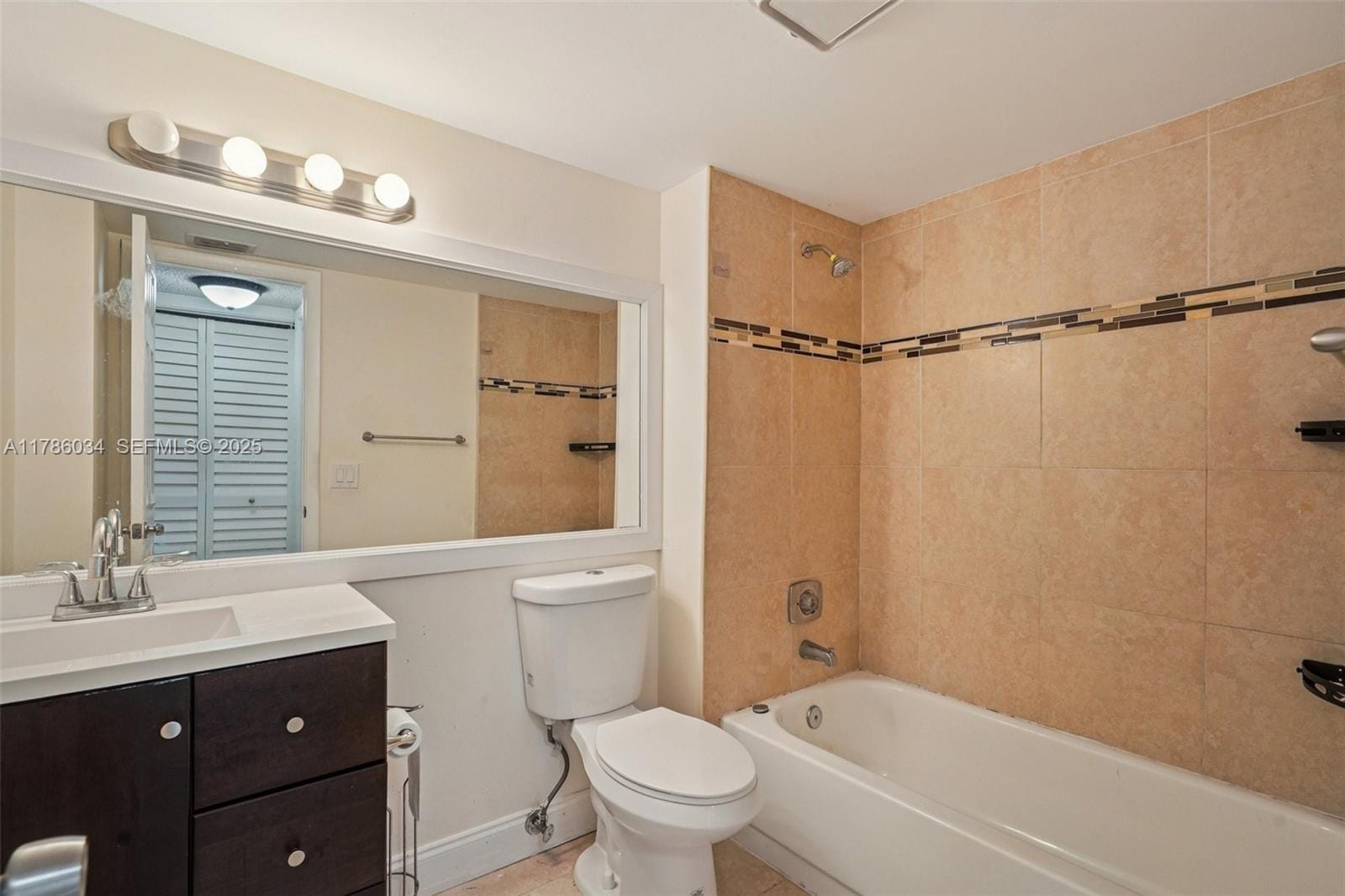 3100 NW 42nd Avenue D202 — photo 11