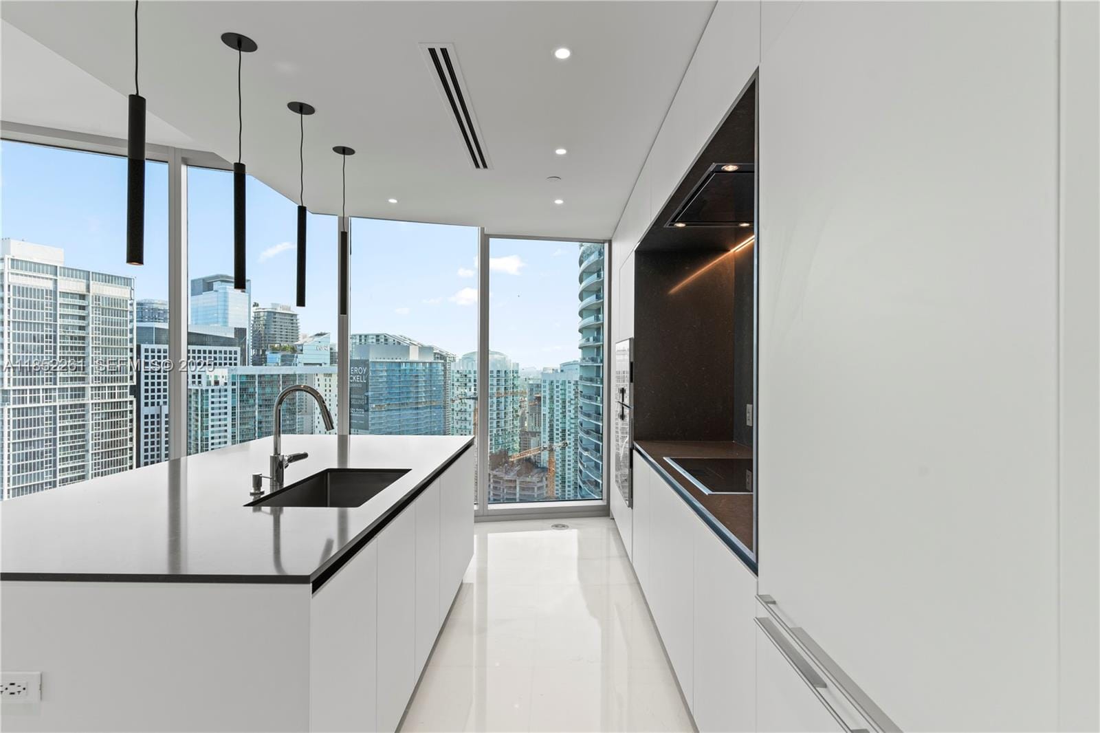 300 Biscayne Blvd Way 4007, Miami, FL 33130 photo 12