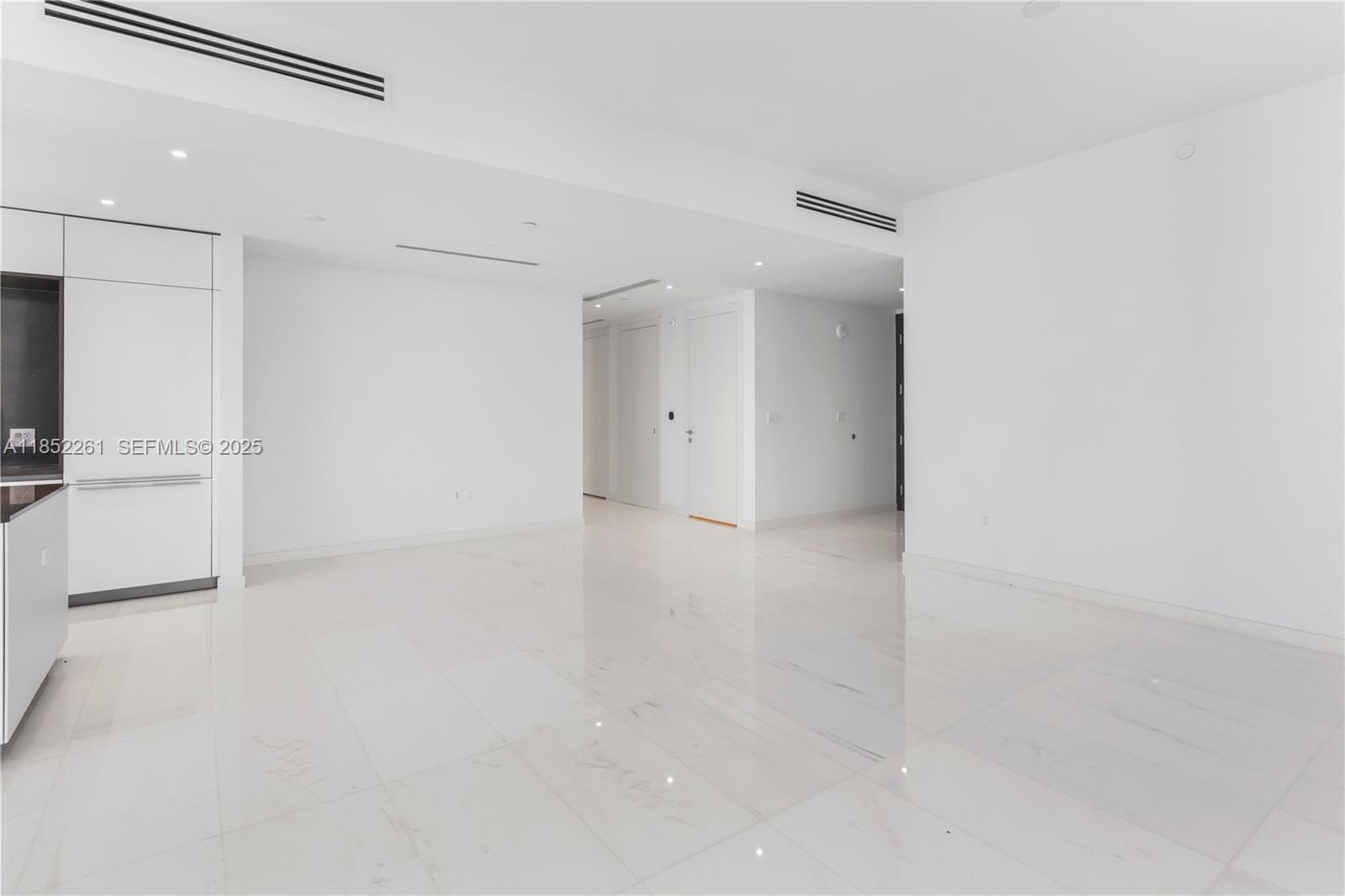 300 Biscayne Blvd Way 4007, Miami, FL 33130 photo 18