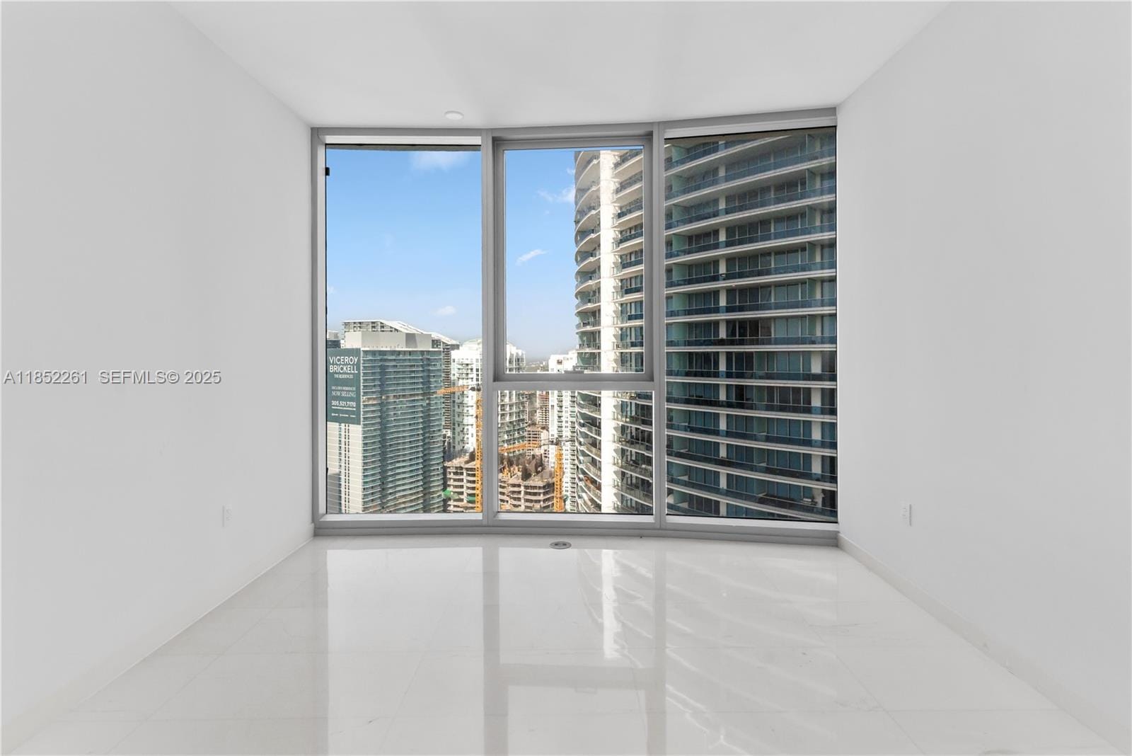 300 Biscayne Blvd Way 4007, Miami, FL 33130 photo 25