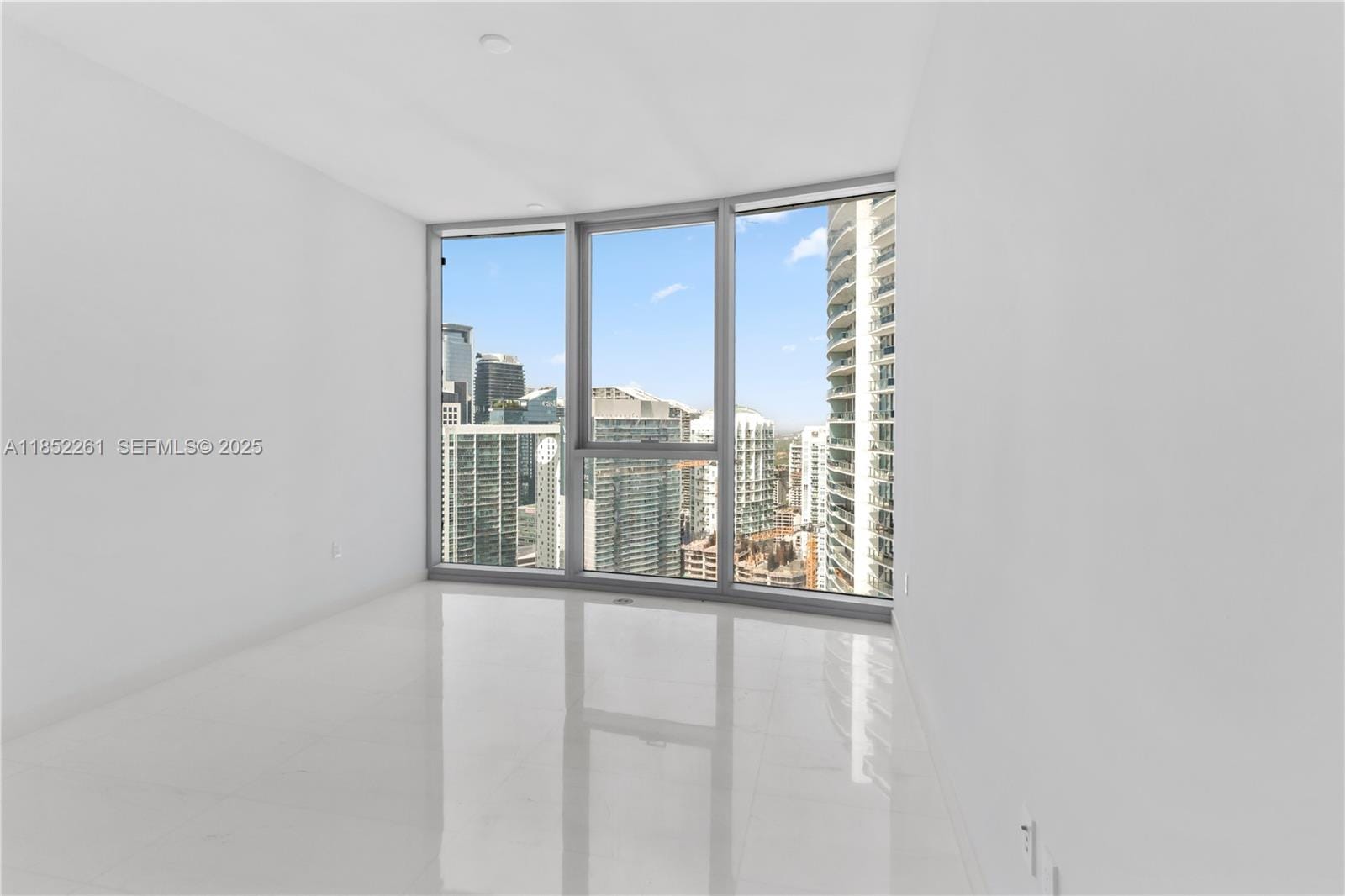 300 Biscayne Blvd Way 4007, Miami, FL 33130 photo 26