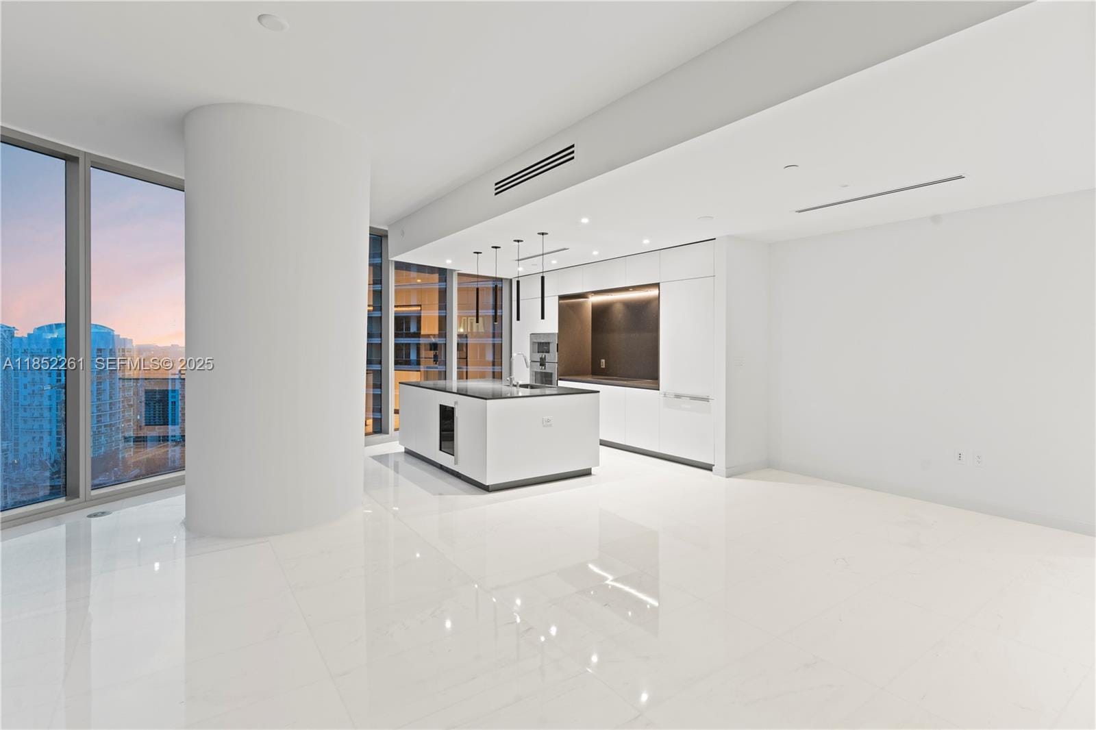 300 Biscayne Blvd Way 4007, Miami, FL 33130 photo 9