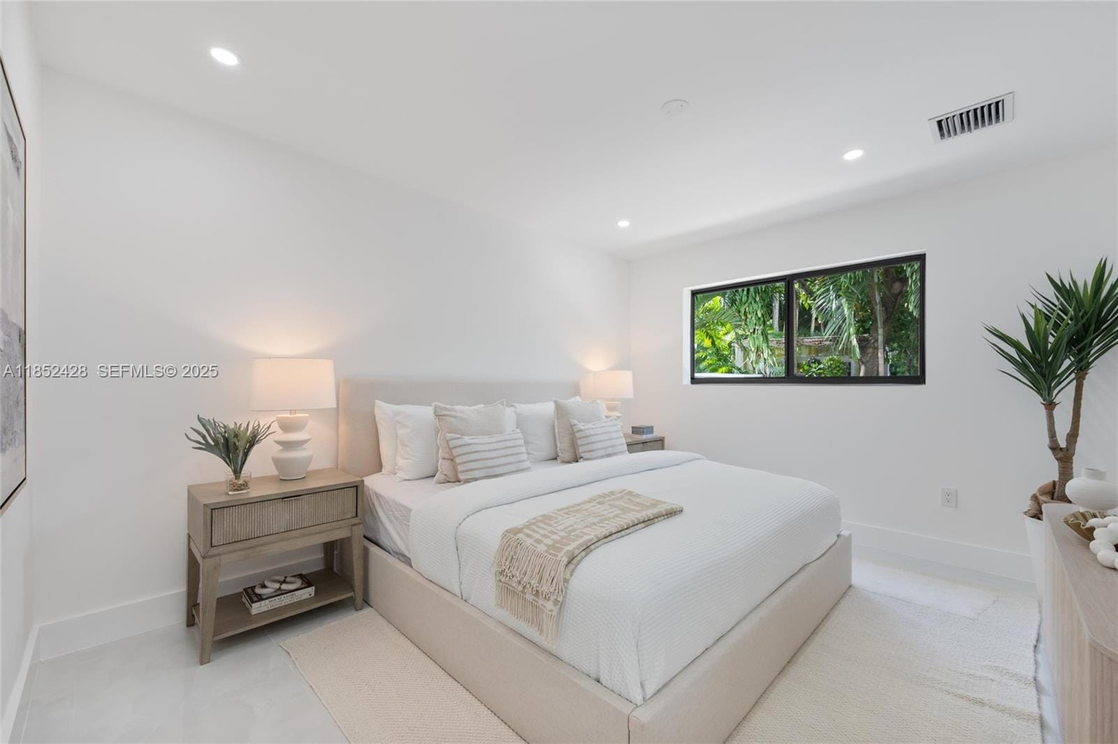 8371 NE 2nd Court, Miami, FL 33138 photo 11