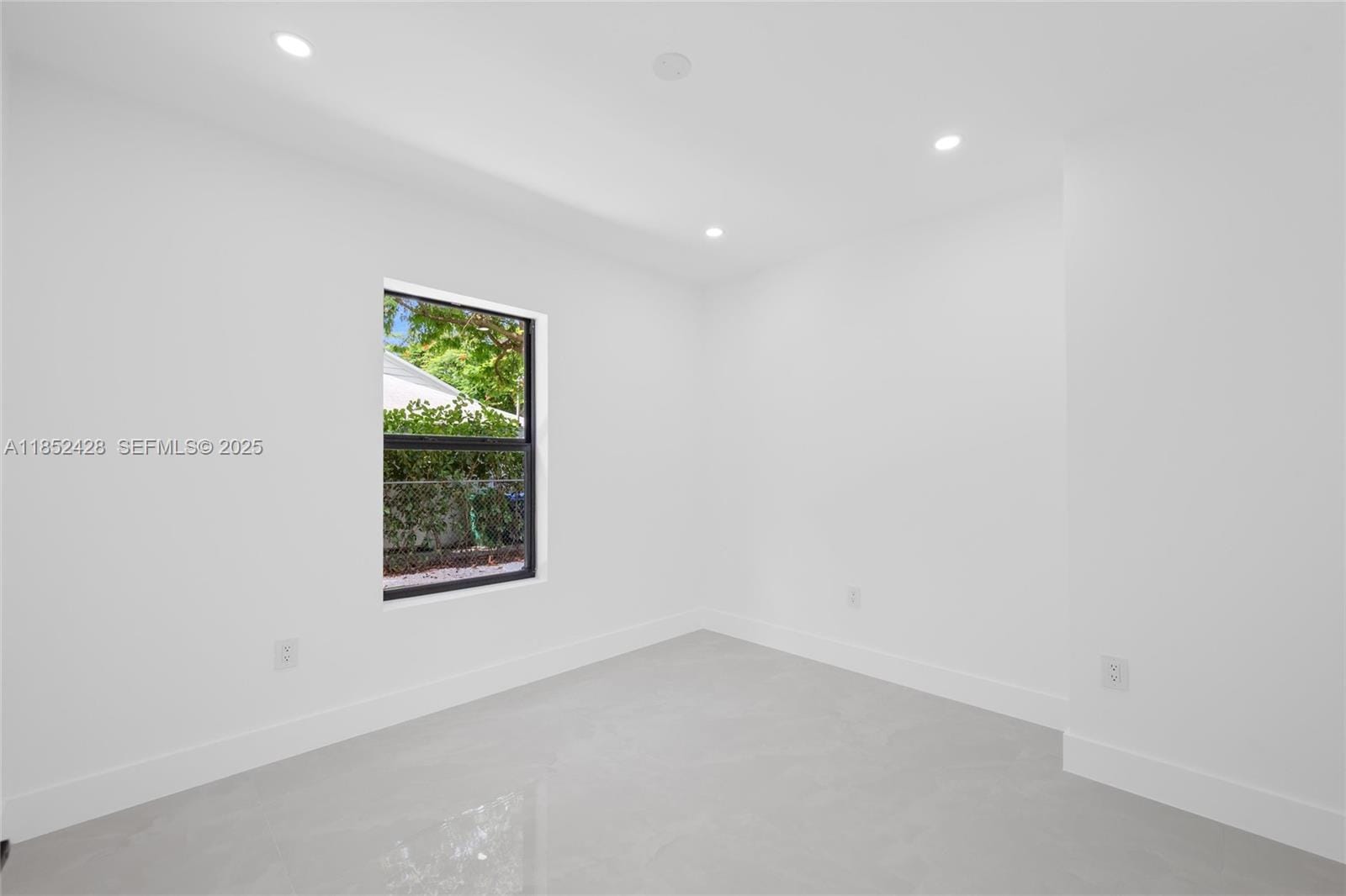 8371 NE 2nd Court, Miami, FL 33138 photo 18