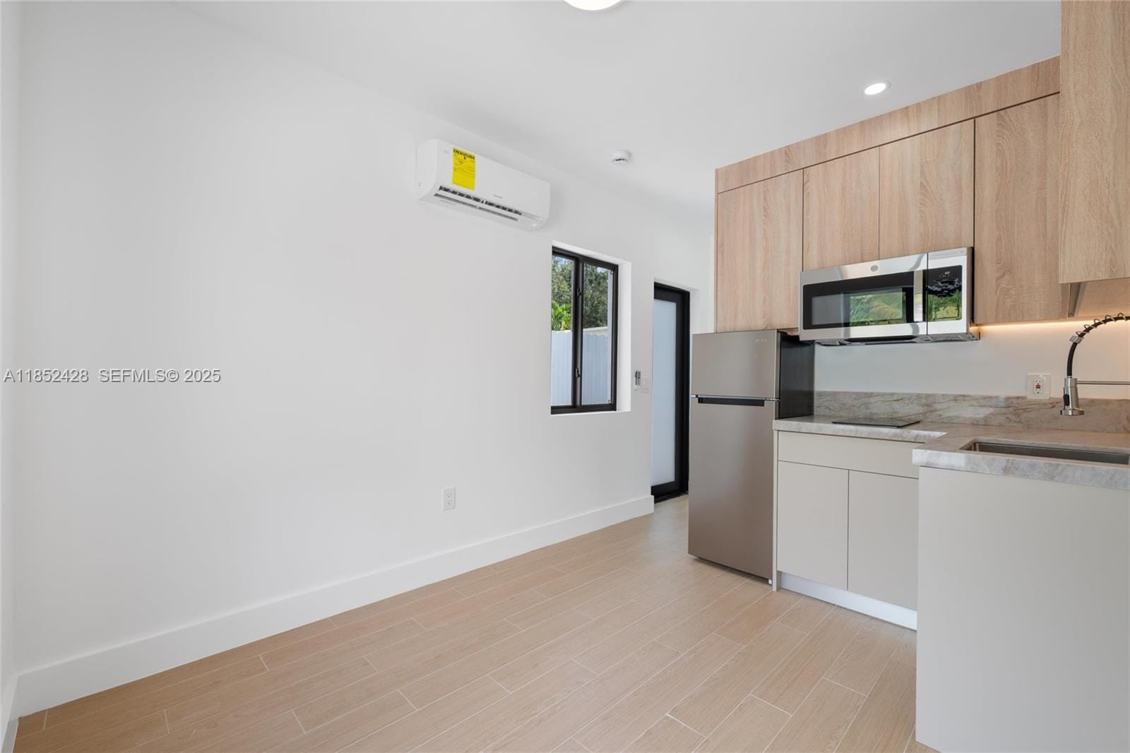 8371 NE 2nd Court, Miami, FL 33138 photo 20