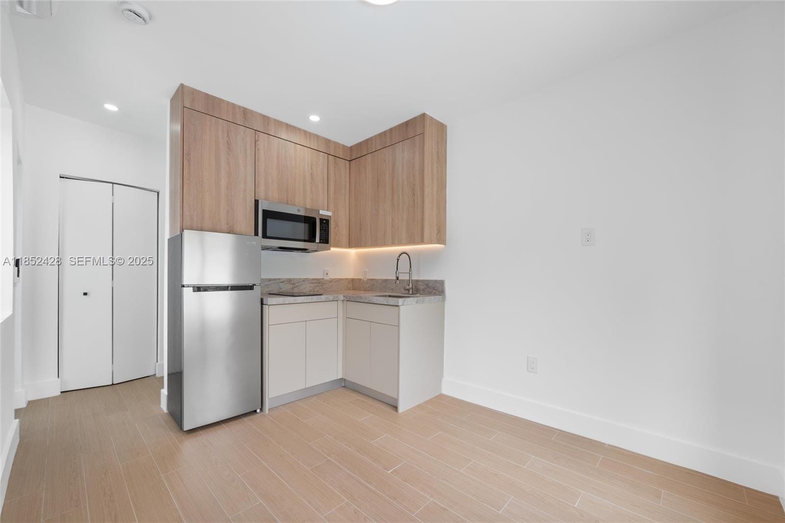 8371 NE 2nd Court, Miami, FL 33138 photo 22