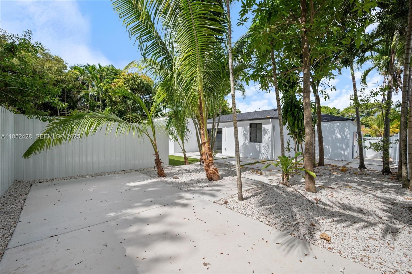 8371 NE 2nd Court, Miami, FL 33138 photo 24
