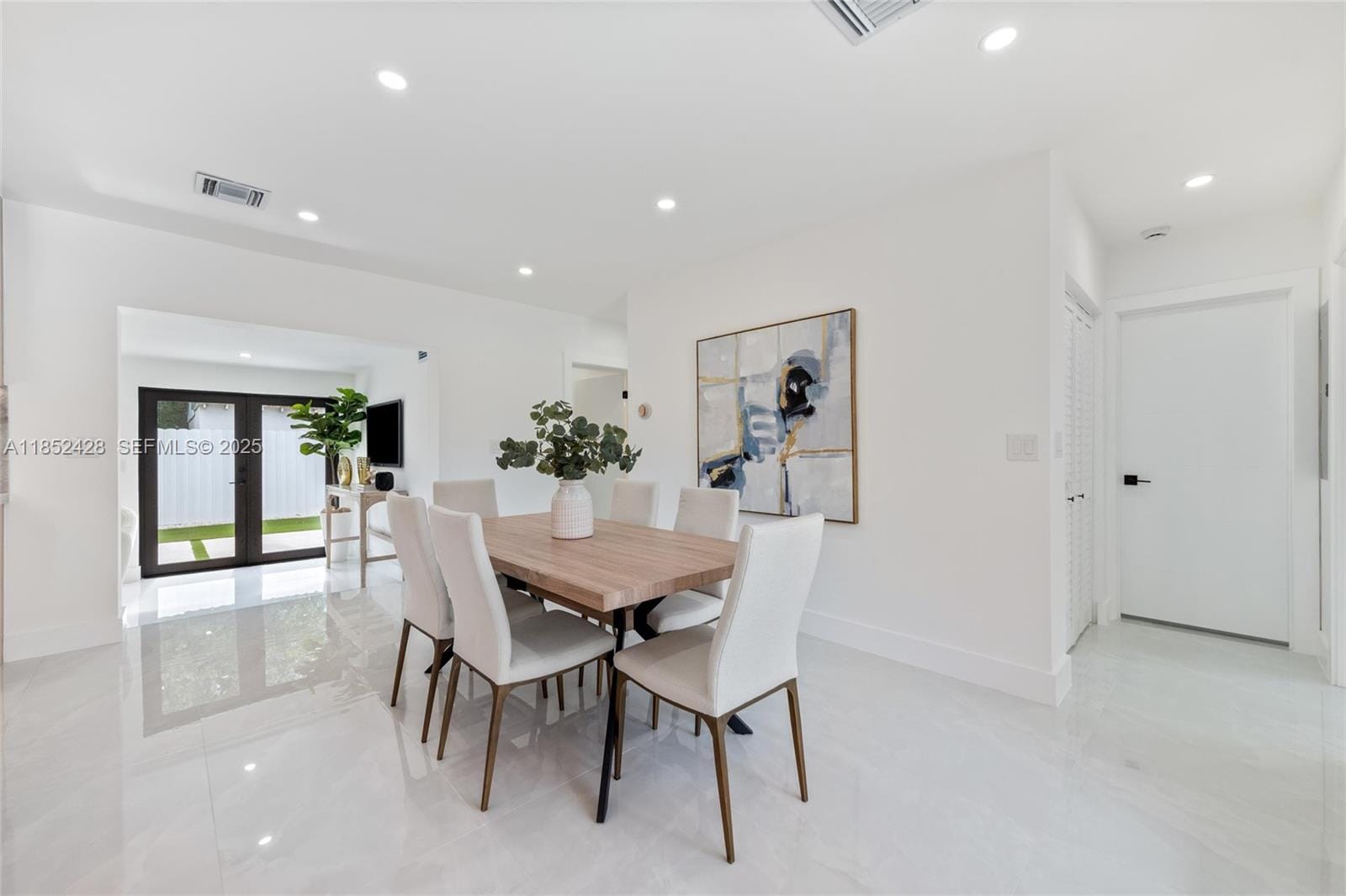 8371 NE 2nd Court, Miami, FL 33138 photo 9