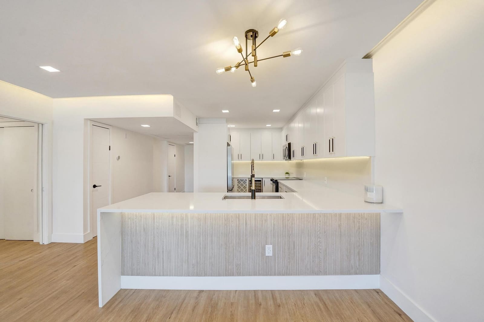 3300 N Palm Aire Drive 401, Pompano Beach, FL 33069 photo 14