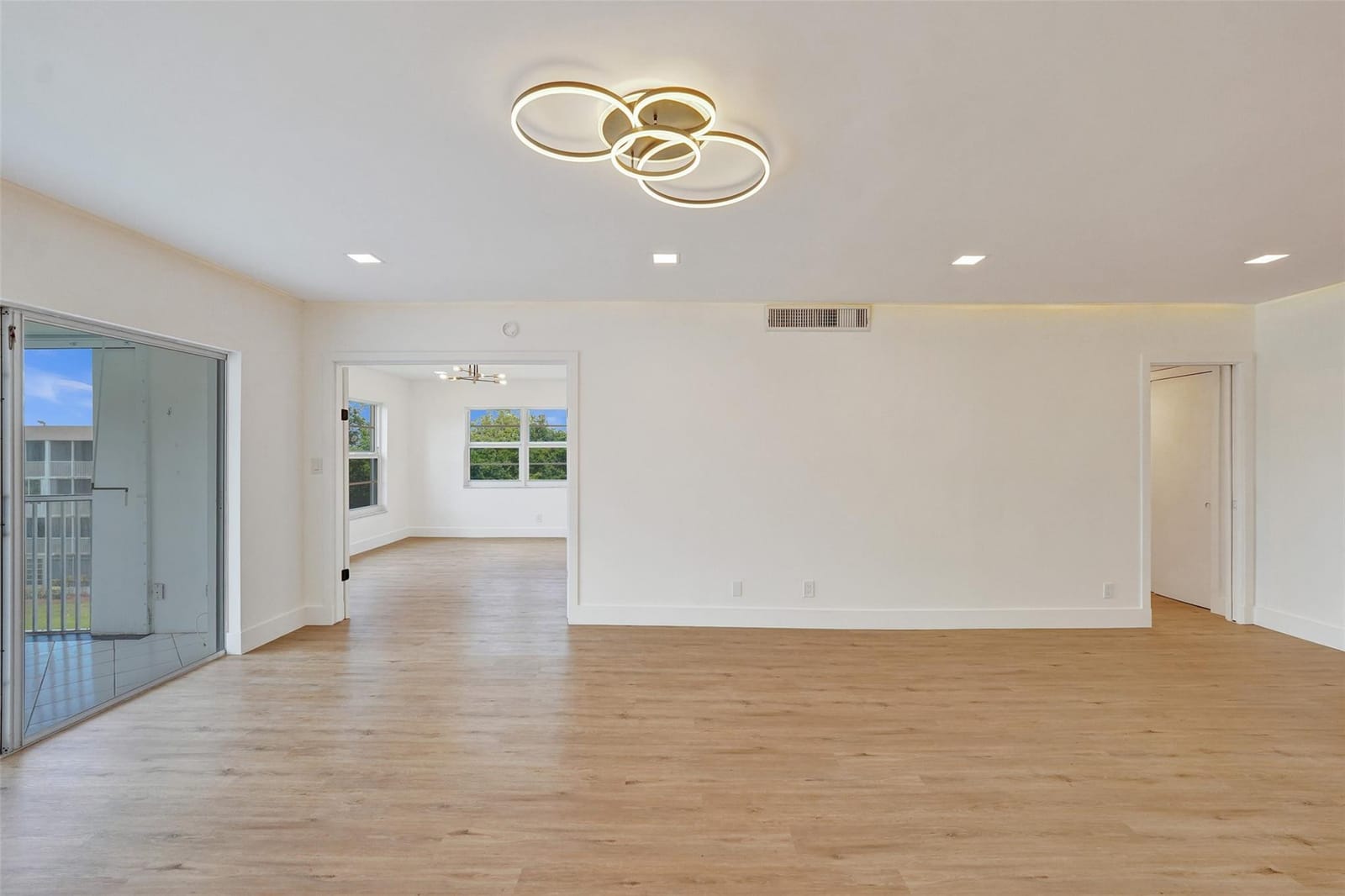 3300 N Palm Aire Drive 401, Pompano Beach, FL 33069 photo 18