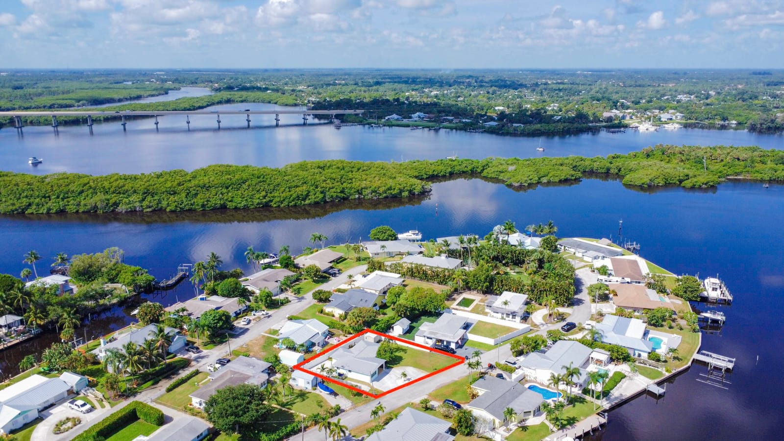 195 SW Cabana Point Circle, Stuart, FL 34994 photo 2