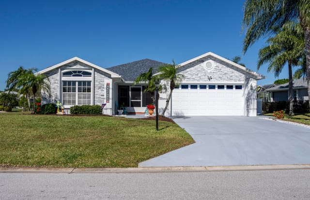 6823 Wadswoth Terrace, sold in Oleander Pines, Port St Lucie, FL