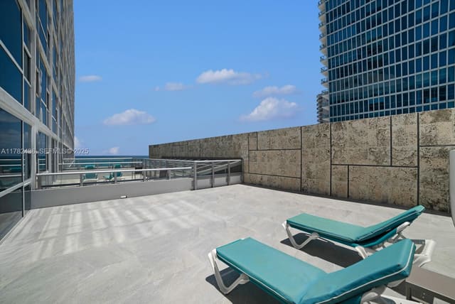 6801 Collins Avenue 604, sold in Central Carillon Beach, Miami Beach, FL