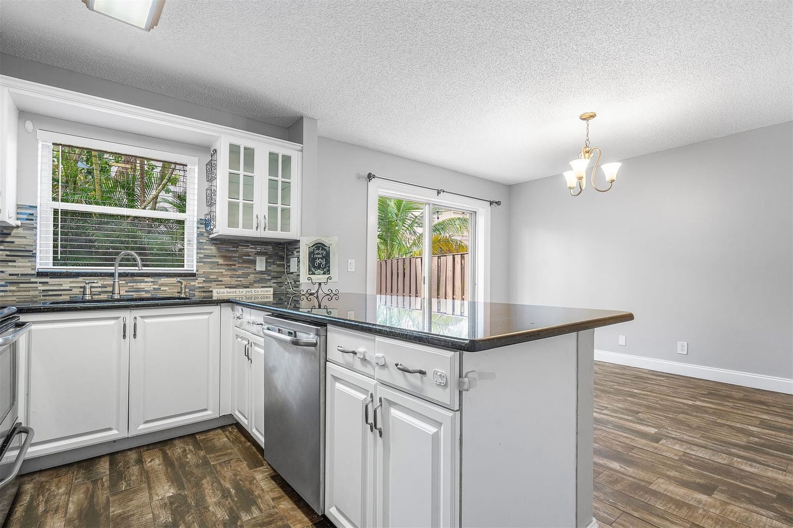 10814 NW 12th Drive, Plantation, FL 33322 photo 6